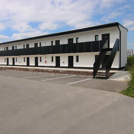 KAM Hotel Stetten  Buitenkant foto